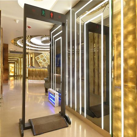 Hotel Gold Palace - 03 Mins Walk From New Delhi Railway Station Ngoại thất bức ảnh