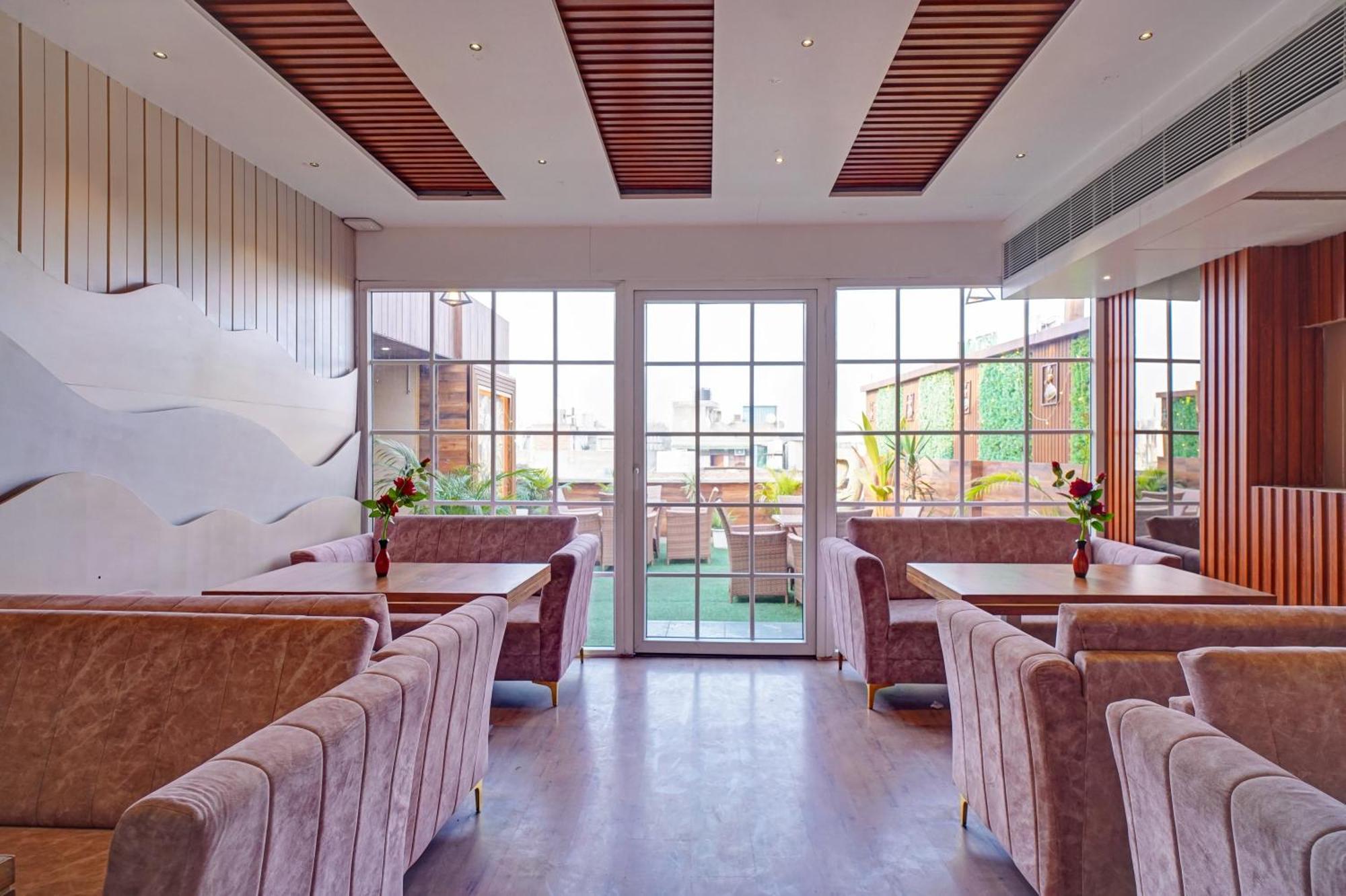 Hotel Gold Palace - 03 Mins Walk From New Delhi Railway Station Ngoại thất bức ảnh